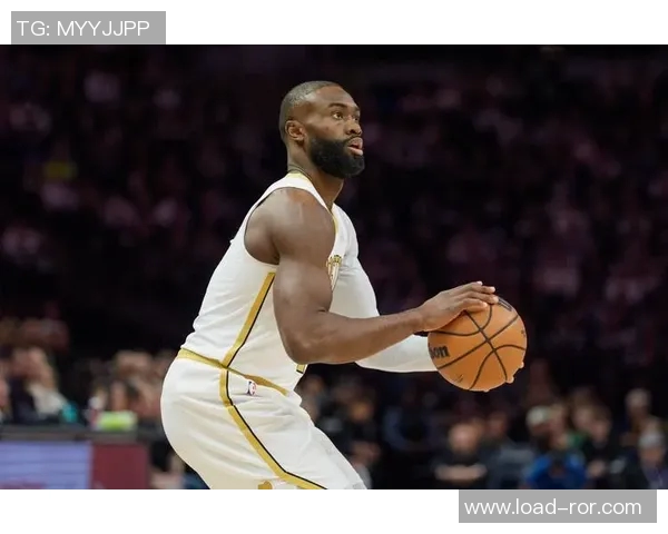 张佳玮分析杰伦布朗中投表现仅健康莱昂纳德可与之匹敌 张佳玮分析杰伦布朗中投表现仅健康莱昂纳德可与之匹敌